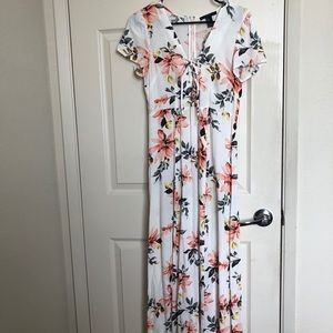 Maxi floral dress